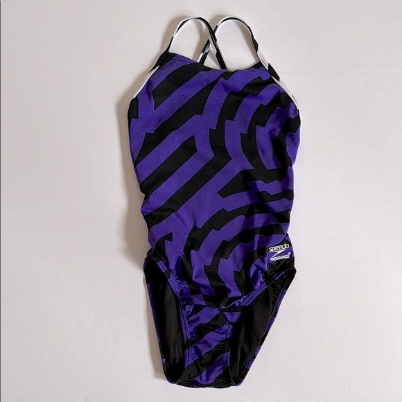 Speedo Training Swimsuit in 26 - Picture 1 of 3